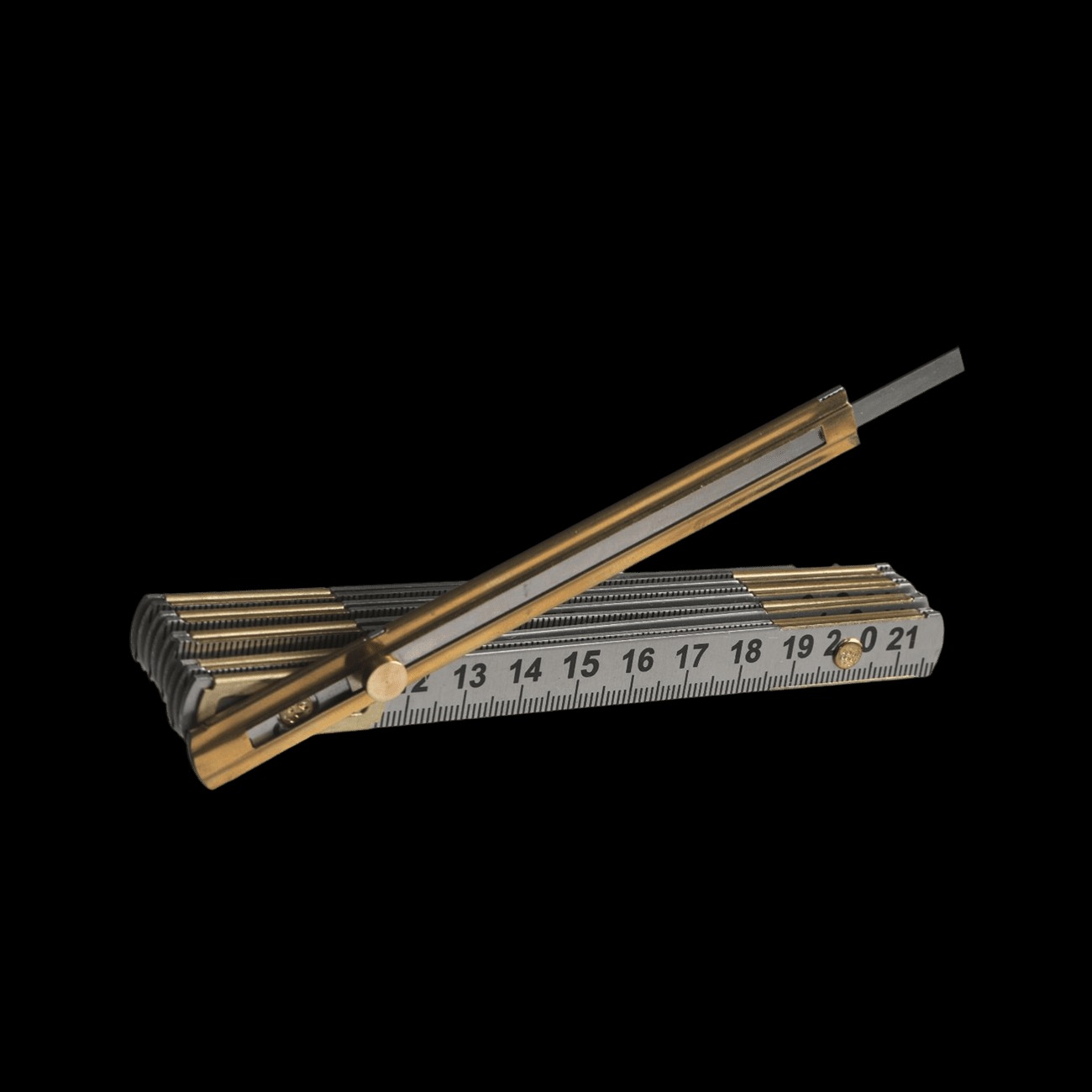 METRE A TIRETTE PLIANT EN METAL