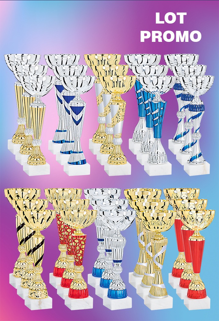 LOT DE 30 COUPES